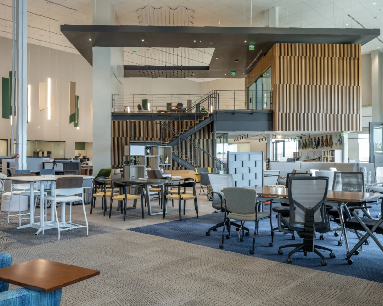 Office Furniture Plus and Move Solutions 3